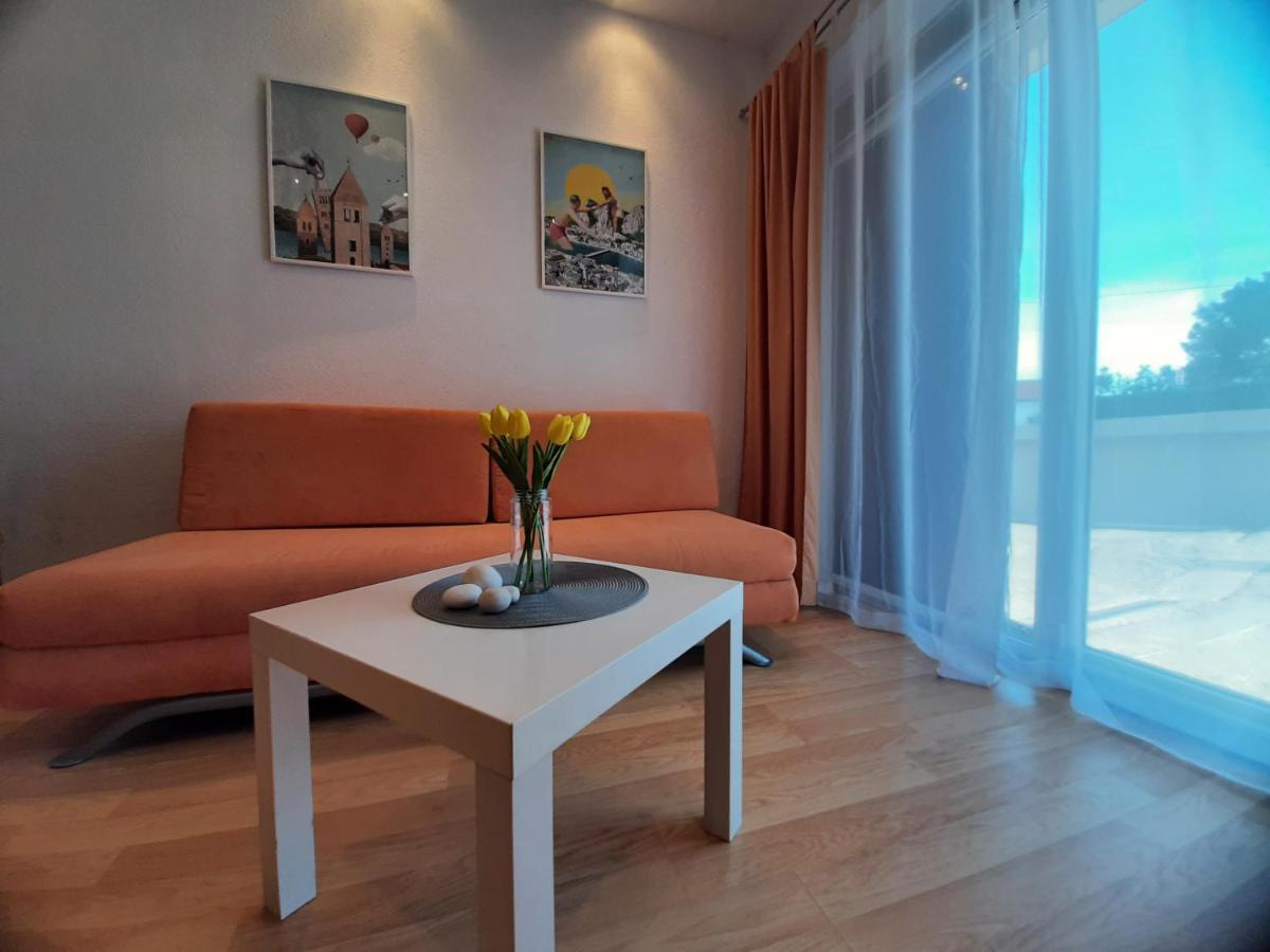 Duće Apartments Lemongarden מראה חיצוני תמונה